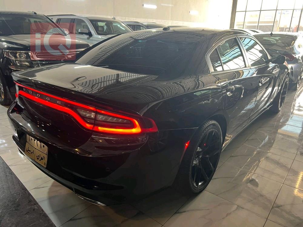 دودج تشارجر